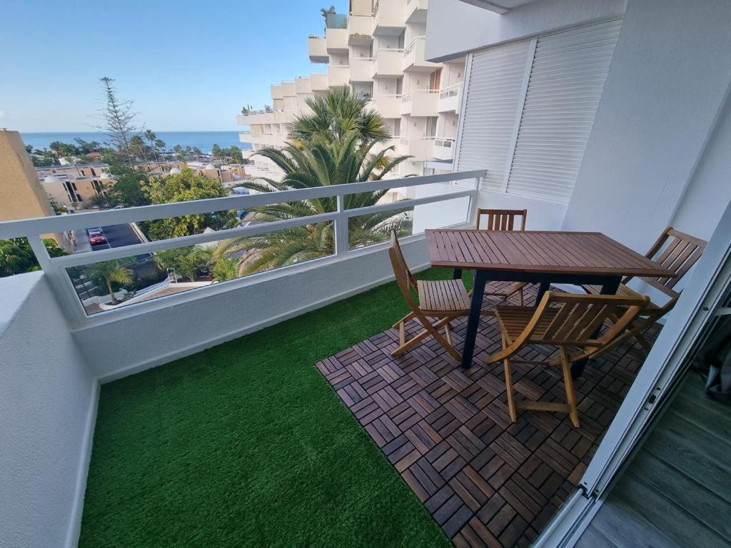 The White Waves Tf Holiday Apartment Las Americas Playa Fanabe Exterior foto
